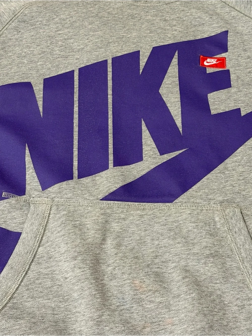 Nike Men’s Pullover Hoodie L Regular Gray Purple Logo Graphic Fleece Pockets